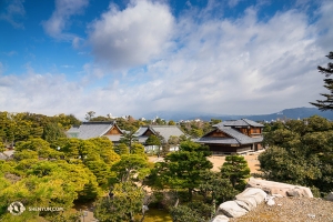 Het uitzicht vanuit Nijo Castle in Kyoto. (Foto door Kenji Kobayashi)