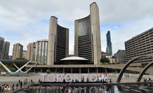 Een week na het tropische eiland Taiwan, begon het Shen Yun Symfonie Orkest aan haar Noord-Amerika tournee in Toronto.