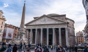 In Rome bezoekt Shen Yun Touring Company één van de beroemdste bezienswaardigheden van Italië: het Pantheon.

(Foto door danser Andrew Fung)